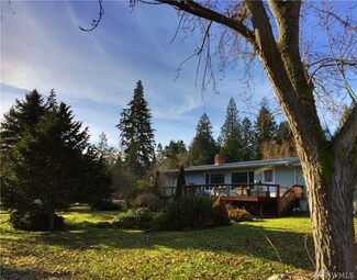 134 Charles Roberts Rd, Sequim, WA 98382