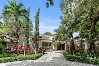3738 Pine Tree Dr, Miami Beach, FL 33140
