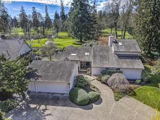 721 Spyglass Dr, Eugene, OR 97401