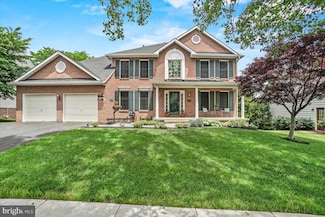 2218 W Greenleaf Dr, Frederick, MD 21702