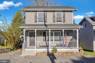 329 S View Rd, Fleetwood, PA 19522