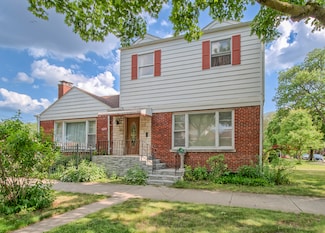 6253 N Karlov Ave, Chicago, IL 60646