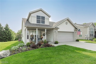 8729 Crestview Dr, MacEdonia, OH 44056
