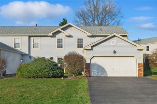 1445 Lexington Dr, Lawrence, PA 15055