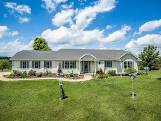 8900 Silver Spring Rd, Gratiot, WI 53541