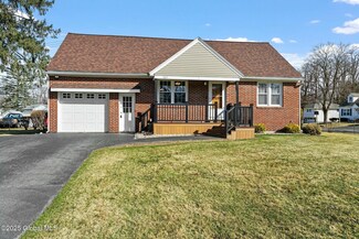 163 Sherman St, Schenectady, NY 12303