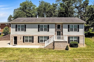 420 Water St, Bridgeport, WV 26330