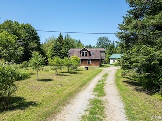 203 Jerseyfield Rd, Little Falls, NY 13365