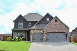 6401 S 47th St, Rogers, AR 72758