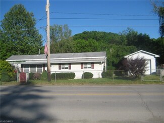 135 Washington Ave, Ellenboro, WV 26346