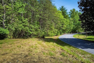 1329 Overlook Dr SW, Lenoir, NC 28645