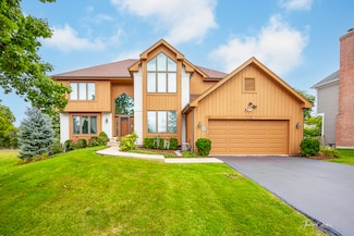 176 Derby Glen Dr, Glen Ellyn, IL 60137