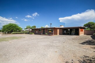 4352 E Holmes St, Tucson, AZ 85711