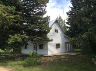 228 E Sage Ave, Fairfield, ID 83327