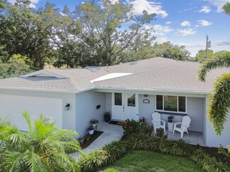 5235 42nd St S, Saint Petersburg, FL 33711