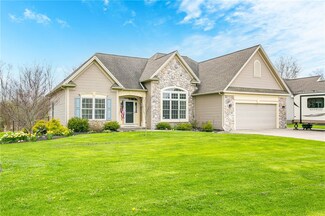 17 James Moore Cir, Hilton, NY 14468
