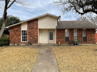 625 Via Del Sur, Mesquite, TX 75150