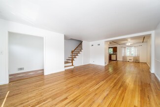 554 Bergen Ave, Jersey City, NJ 07304