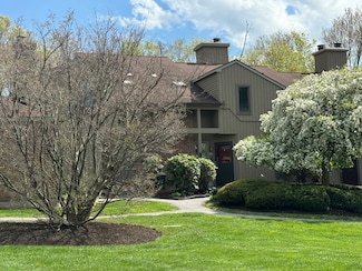 26 Far View Commons Unit 26, Southbury, CT 06488