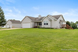 9302 Dakota Dr, Allendale, MI 49401