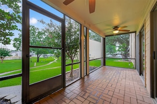 102-F Lakeview Terrace, Montgomery, TX 77356