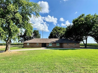 1383 County Road 1373, Chickasha, OK 73018