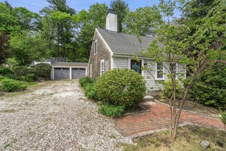 257 Elm St, Kingston, MA 02364