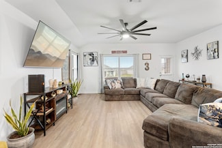 2918 Shore Lark, New Braunfels, TX 78130