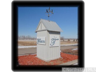 664 Tradition Trail, River Falls, WI 54022