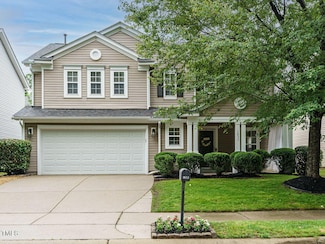 1833 Creek Oak Cir, Fuquay Varina, NC 27526