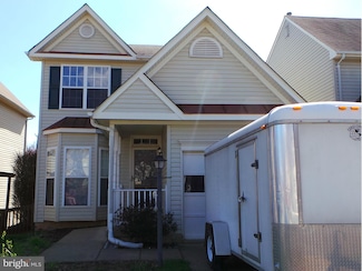 6147 Tamborine Ct, Woodbridge, VA 22193