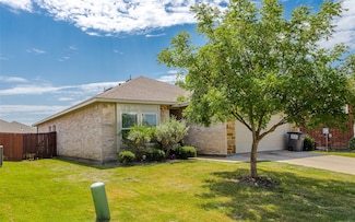 2029 Shady Glen Trail, Princeton, TX 75407