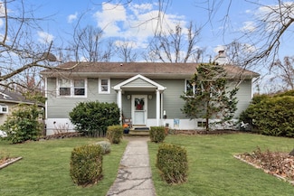 7 Manymind Ave, Atlantic Highlands, NJ 07716