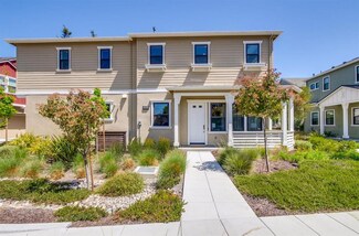 204 Athena Ct, Mountain View, CA 94043