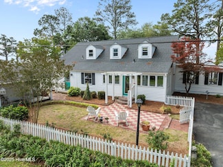 1339 Bayview Rd, Bath, NC 27808