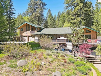 471 Kaniksu Shores Rd, Sandpoint, ID 83864