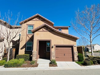 1507 N Strada Way, Clovis, CA 93619