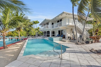 830 50th Ct, Marathon, FL 33050