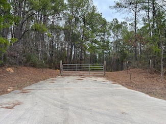 107 Fairview Dr, Petal, MS 39465