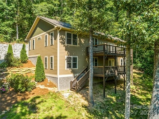 71 Willow Bend, Hendersonville, NC 28792