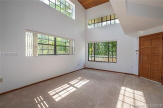 609 Almeria Ave Unit 203, Coral Gables, FL 33134
