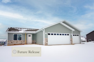 5572 Forest Creek Rd, Stevens Point, WI 54482