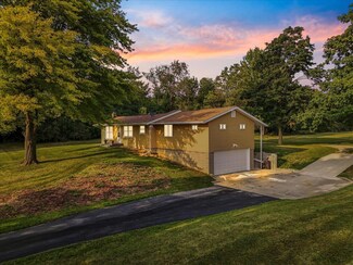 5615 Munger Rd, Ypsilanti, MI 48197