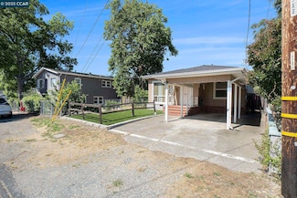 817 Vine Ave, Martinez, CA 94553
