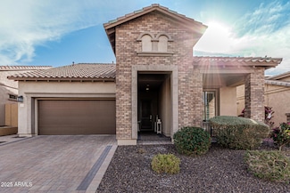 2065 N Red Cliff, Mesa, AZ 85207