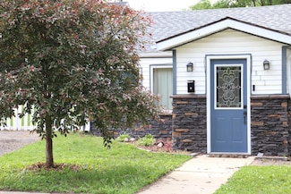511 3rd St NE, Saint Cloud, MN 56304