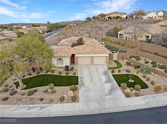 6 Glade Water Dr, Henderson, NV 89052
