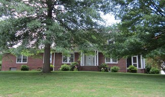 168 Montgomery St, Montgomery, PA 17752