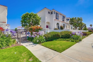 539 W 220th St Unit 39, Carson, CA 90745