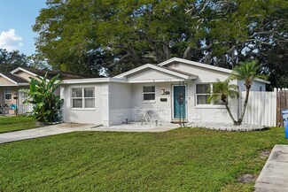 2526 29th St N, Saint Petersburg, FL 33713